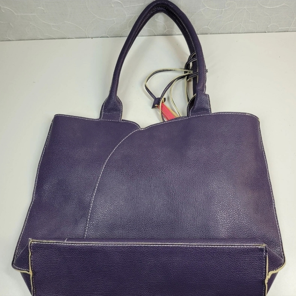 Mellow World Allure Purple Tassle Purse. Measurements in photos. Vegan Leather. - Picture 2 of 6